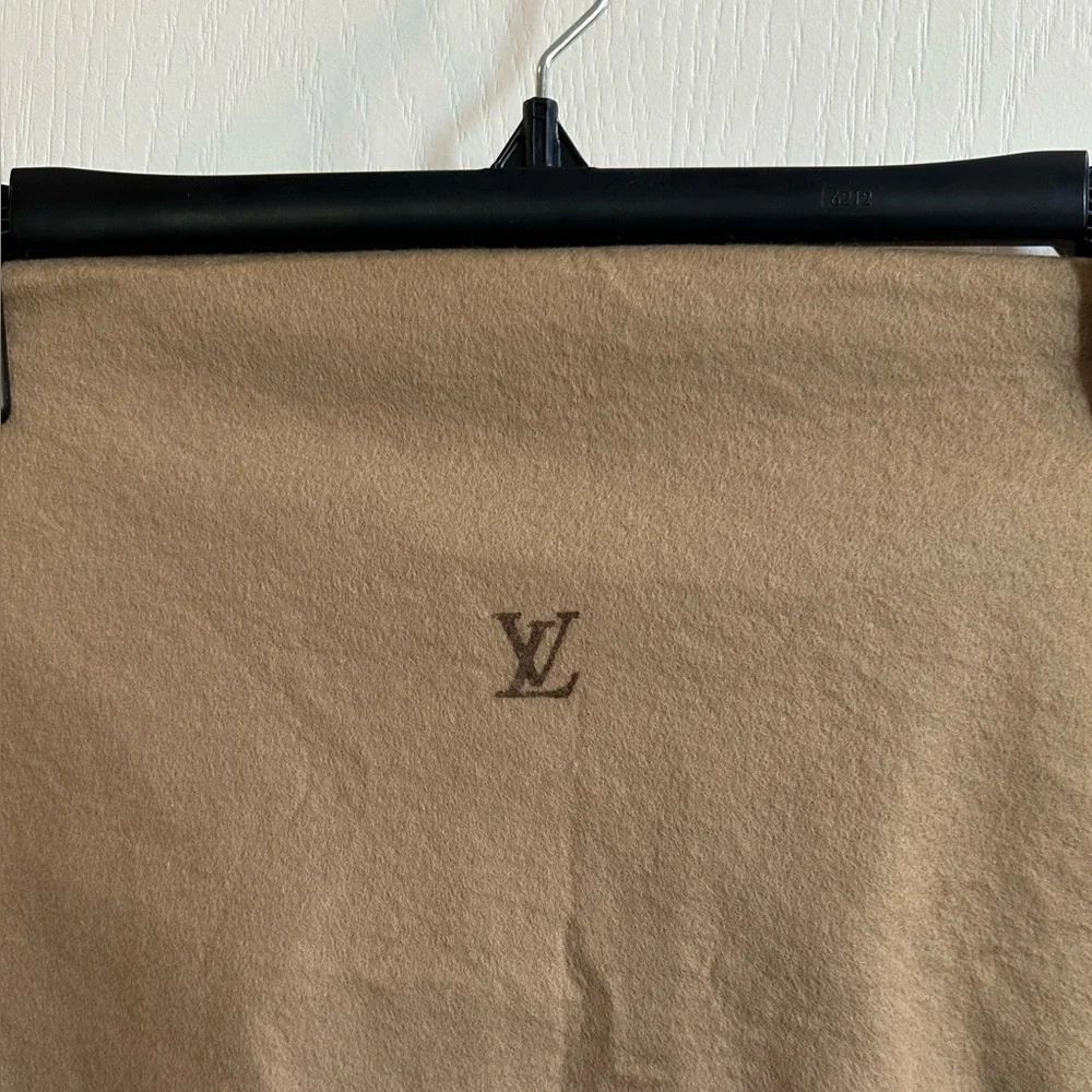 Louis Vuitton Beige Dust Cover with LV Logo 15x10